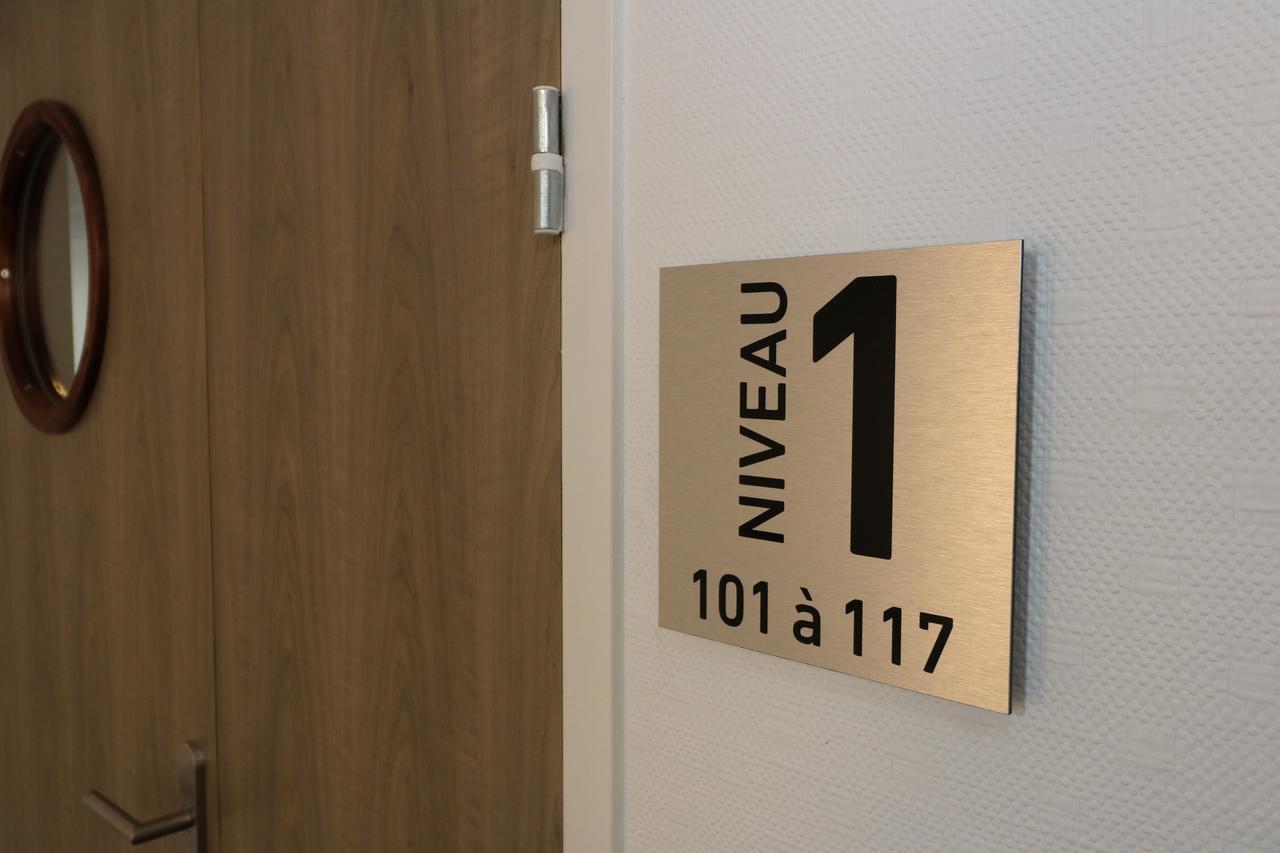 Hotel Arena ตูลูส ภายนอก รูปภาพ