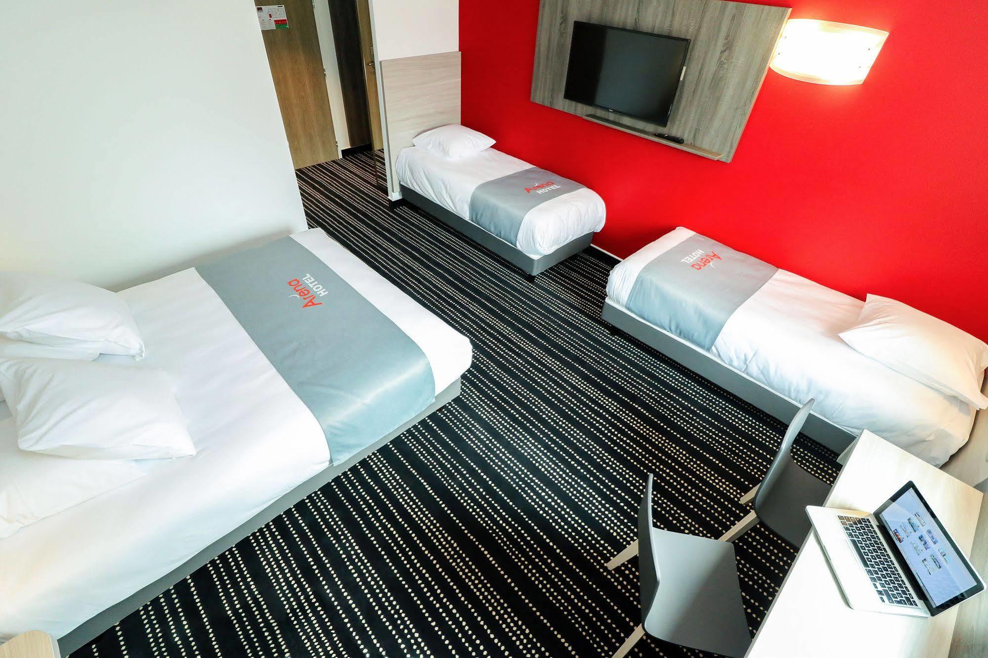 Hotel Arena ตูลูส ภายนอก รูปภาพ