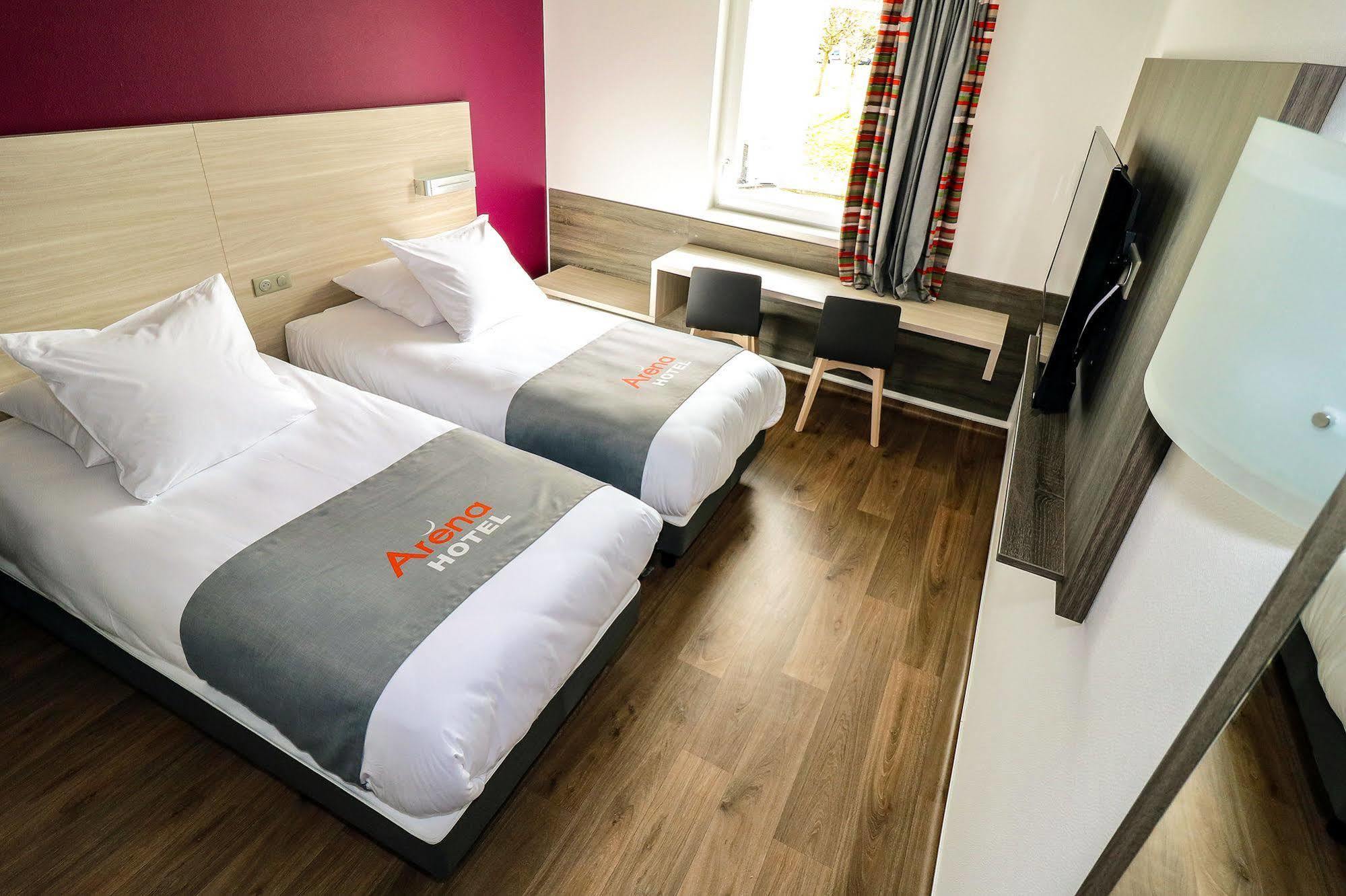 Hotel Arena ตูลูส ภายนอก รูปภาพ